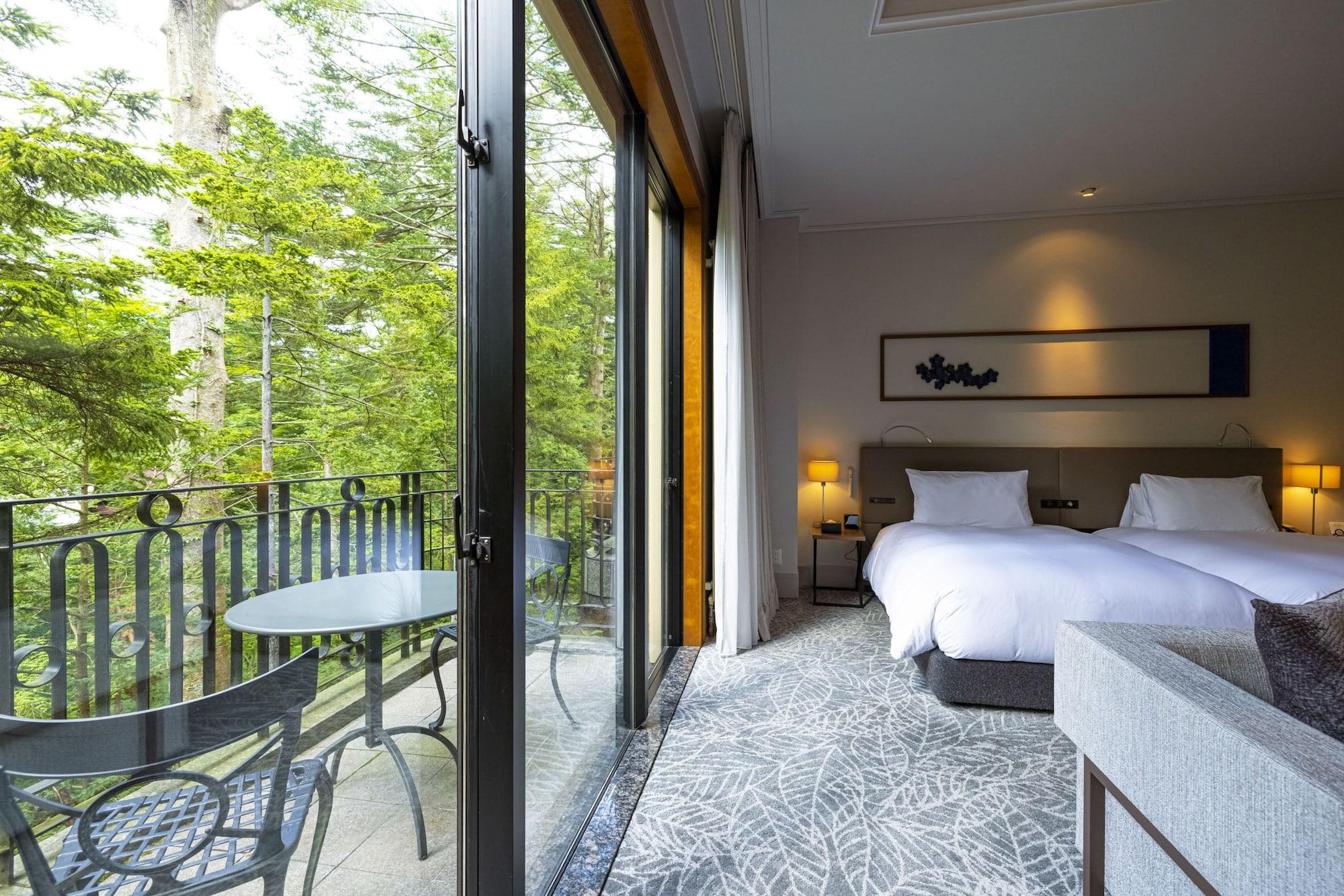 Hotel Kyukaruizawa Kikyo, Curio Collection By Hilton Exteriér fotografie